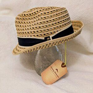 Tommy Bahama Shade Maker